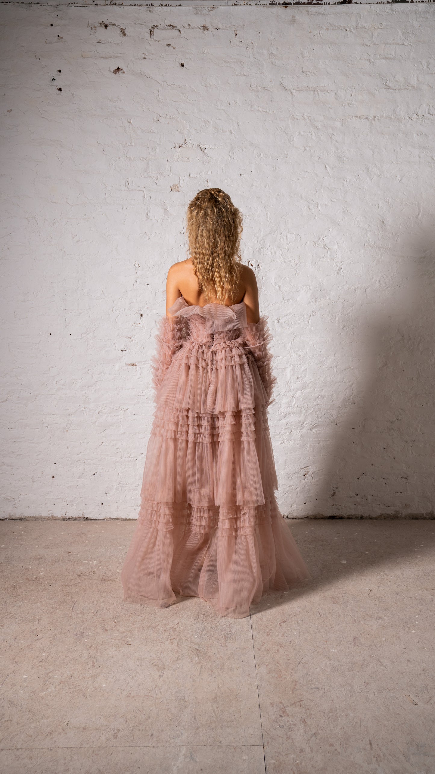 VESTIDO VOLANTÉ